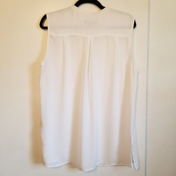 Banana Republic White Tank Top Semi Sheer L - Picture 2 of 6